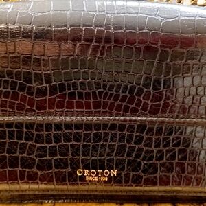 Oroton Black Croc Embossed Shoulder Bag Gold Chain Strap